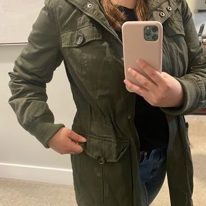 Light weight army green winter coat